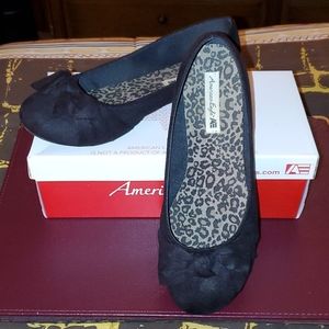 Black dress flats
